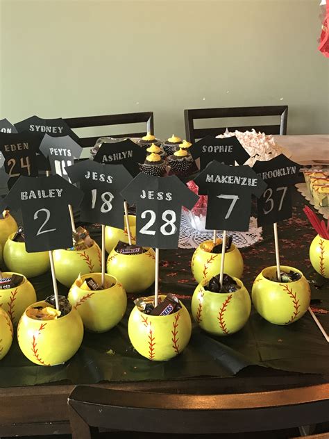 softball gifts for senior night.